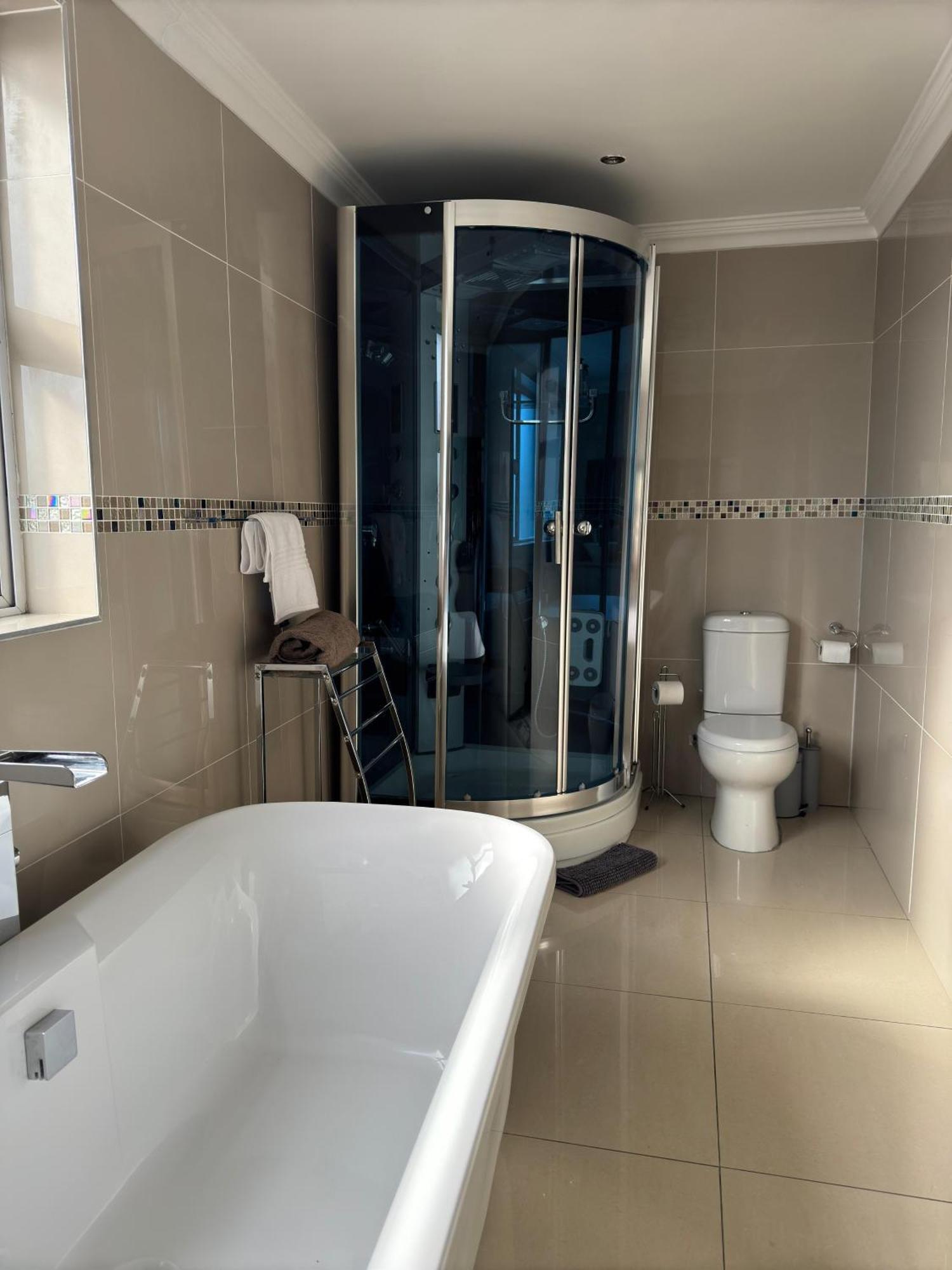 Beth El Guesthouse Brackenfell Esterno foto
